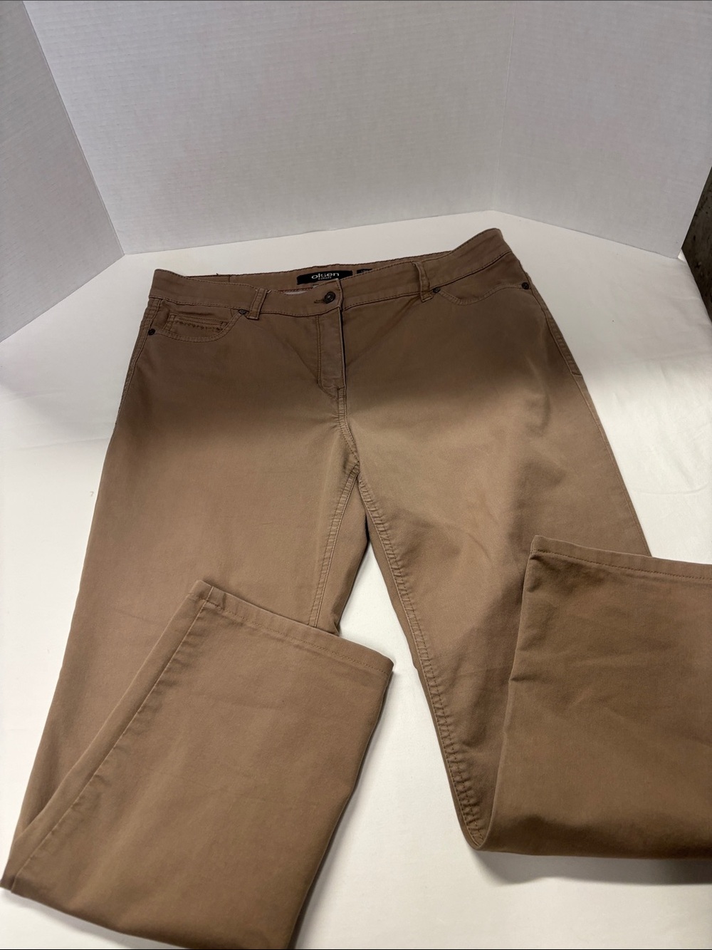 Women's Straight-Leg Pants in Warm Brown by Olsen